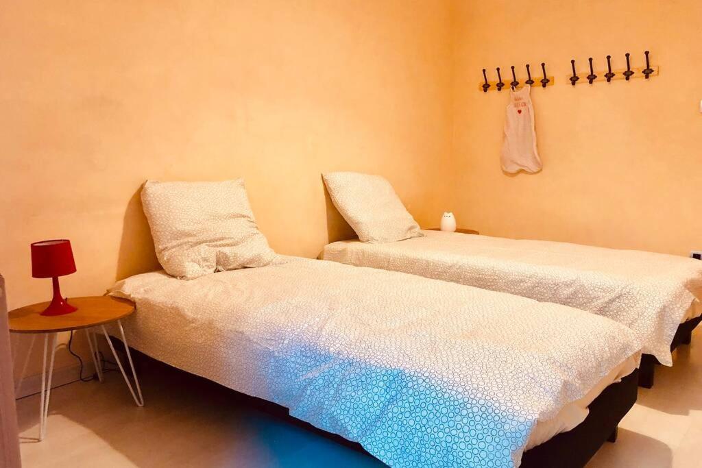 Apartamento F3 - Neuf - 4/6 P - Lits King Size - Wifi - Cour Le Puy-en-Velay Exterior foto