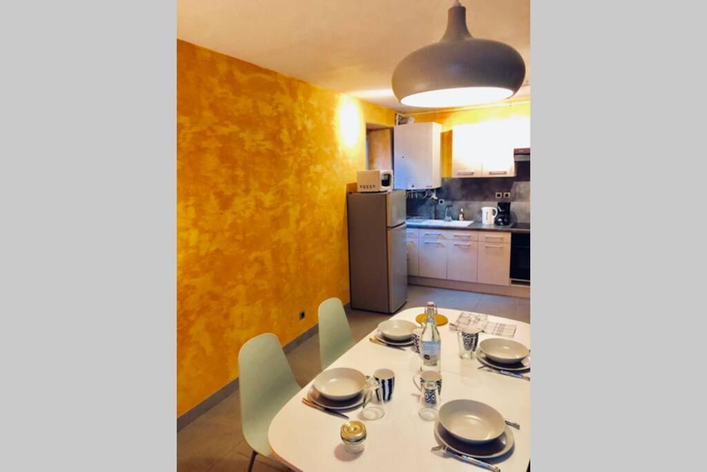 Apartamento F3 - Neuf - 4/6 P - Lits King Size - Wifi - Cour Le Puy-en-Velay Exterior foto